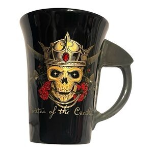 Disney Pirates of the Caribbean mug black w/gray handle gold skull graphic jewel